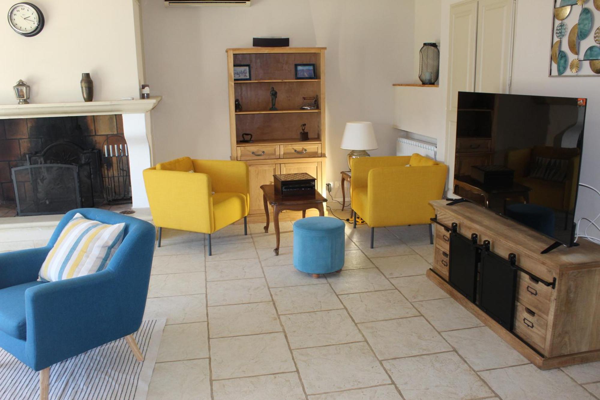 Mas La Gentille ,,, A La Campagne , Beautiful Outdoor , Swimming Pool , Pool House , Nice Green Garden , Bbq ,,, Only For You , Pour Passer Un Sejour Inoubliable Pernes-les-Fontaines Kültér fotó