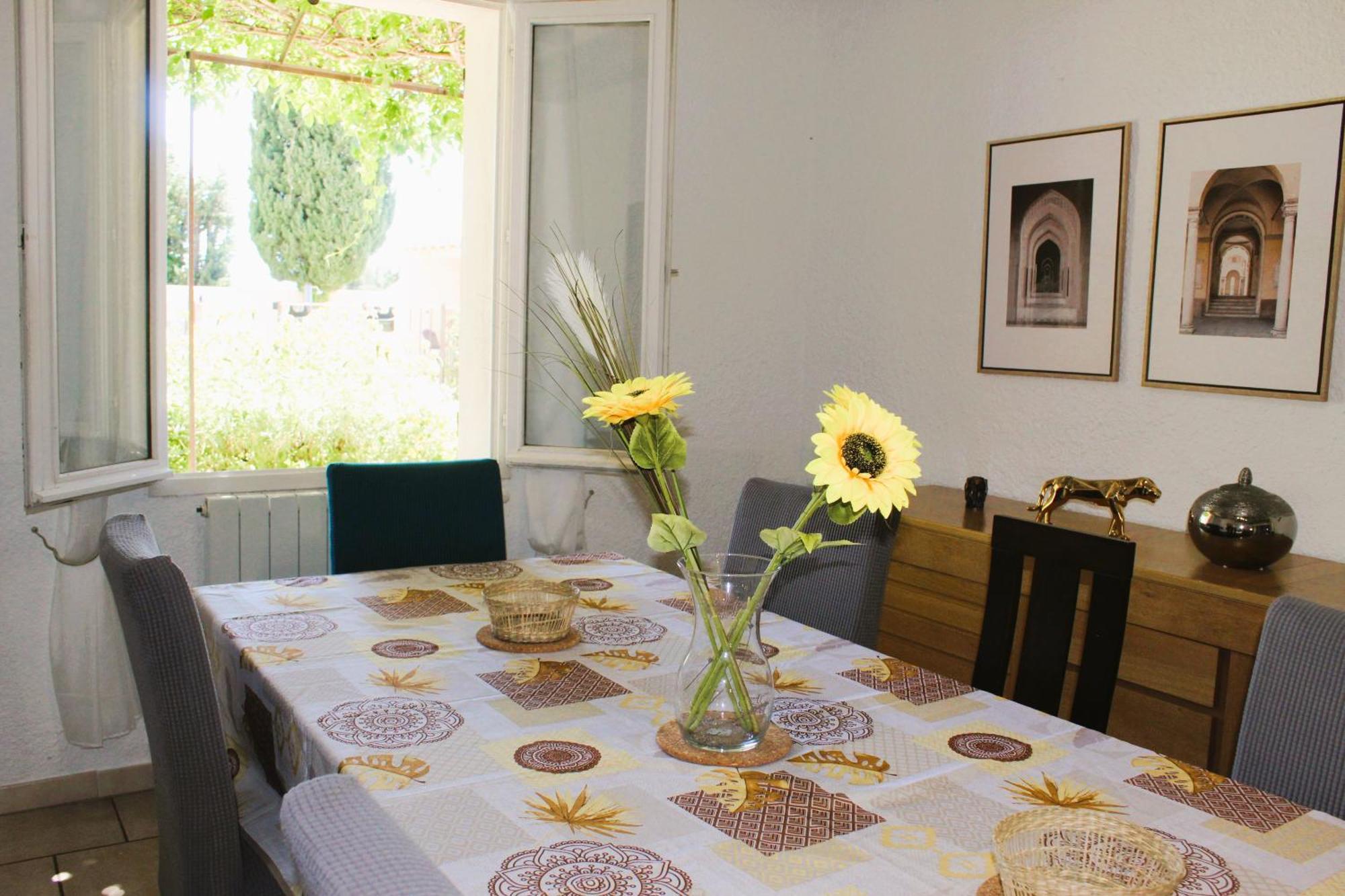 Mas La Gentille ,,, A La Campagne , Beautiful Outdoor , Swimming Pool , Pool House , Nice Green Garden , Bbq ,,, Only For You , Pour Passer Un Sejour Inoubliable Pernes-les-Fontaines Kültér fotó